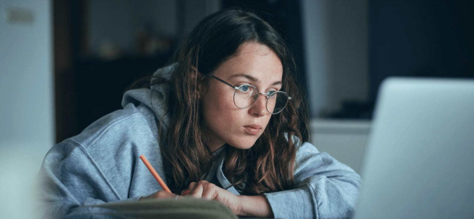 Zusätzliche Lernressourcen und Referenzmaterialien